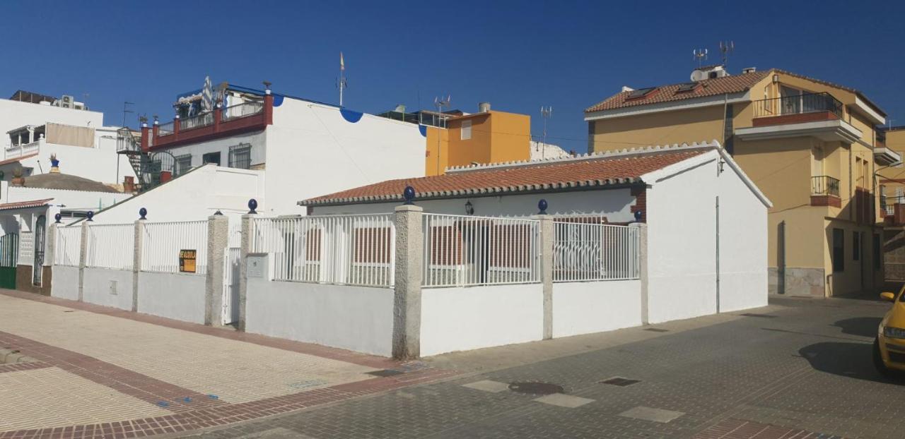 Casa 1ª Linea Paseo Maritimo Torre Del Mar Apartment Exterior foto